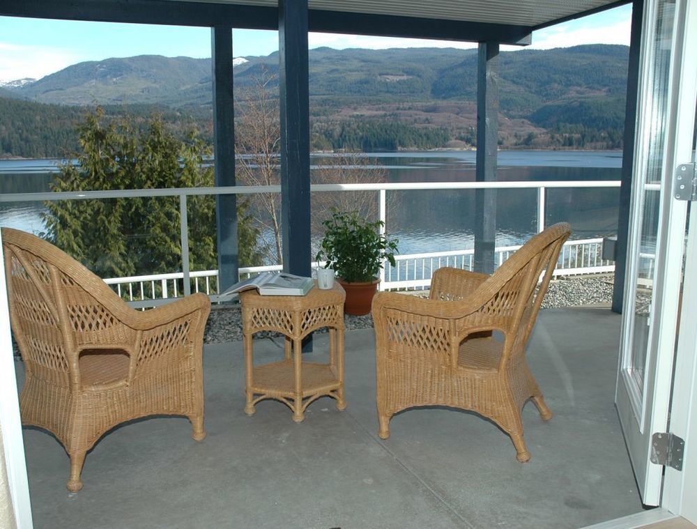 At The Shore Bed And Breakfast Sechelt Zewnętrze zdjęcie