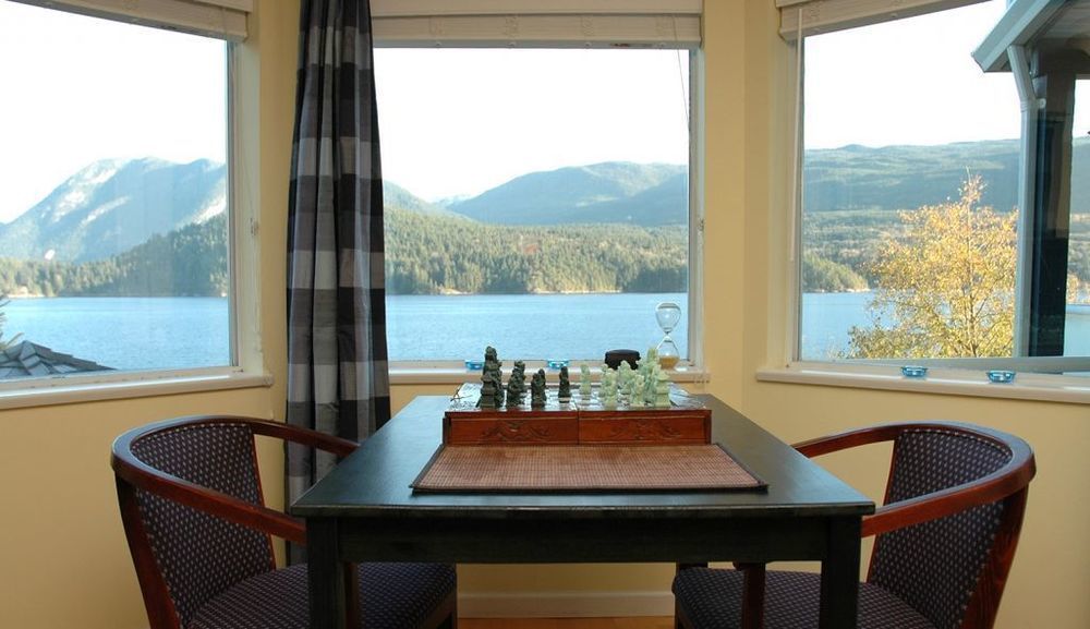 At The Shore Bed And Breakfast Sechelt Zewnętrze zdjęcie