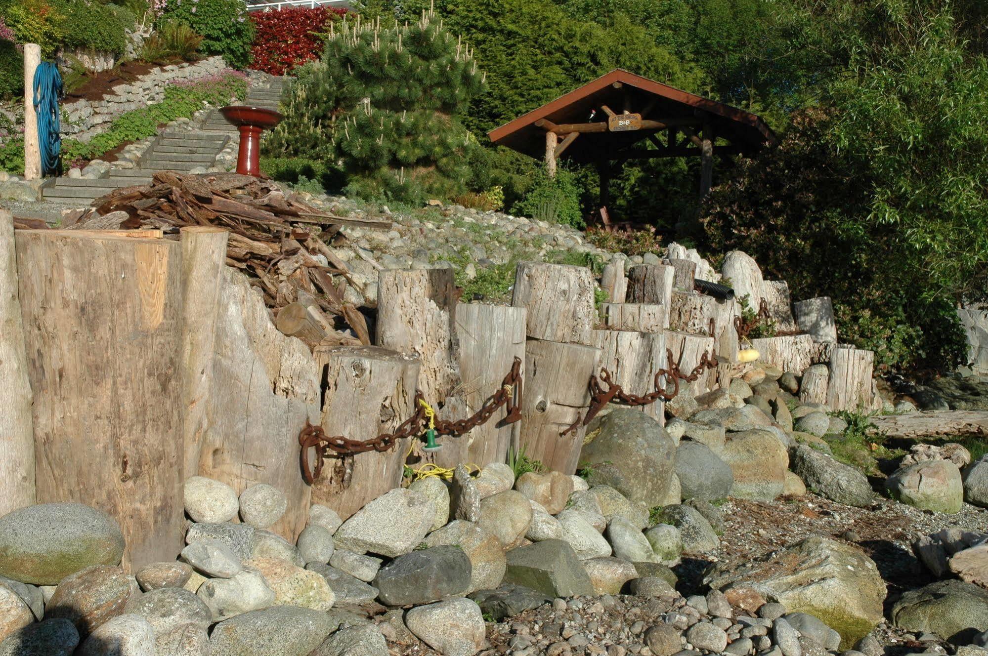 At The Shore Bed And Breakfast Sechelt Zewnętrze zdjęcie